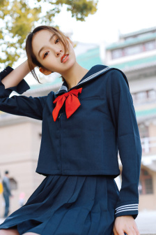 麻麻挽起裙子迈